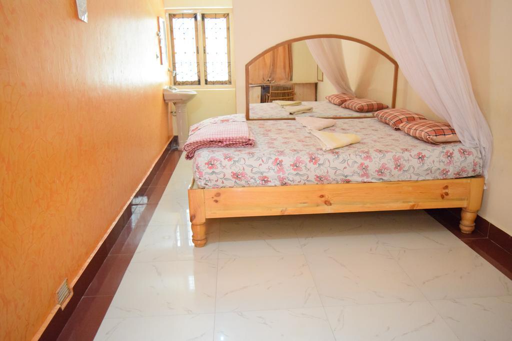 האמפי Lakshmi Heritage Tourist Home מראה חיצוני תמונה